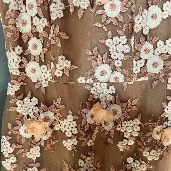 Dress The Population Elisa Floral
Appliqué Dress large - Picture 3 of 5